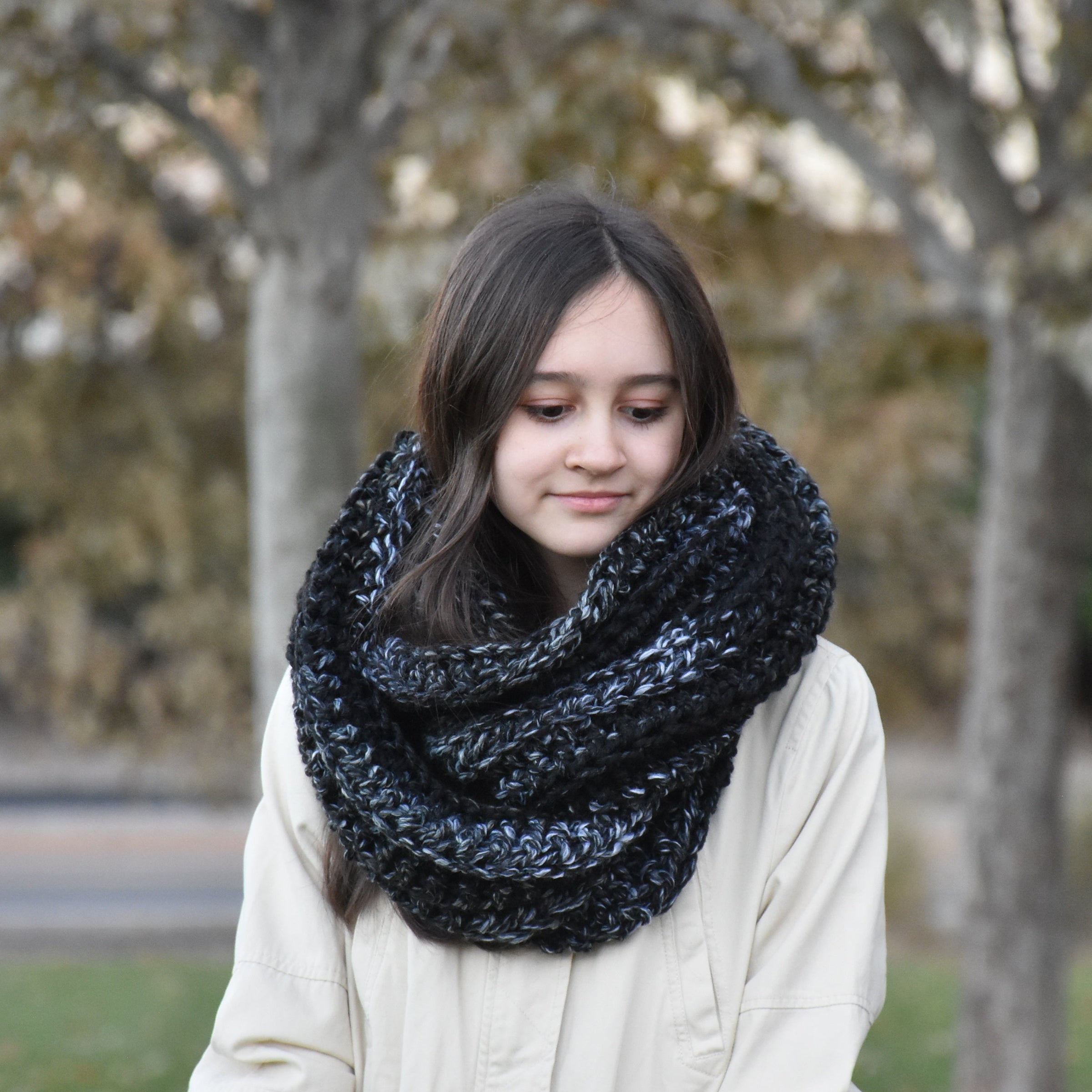 Chunky Infinity Scarf for Woman
