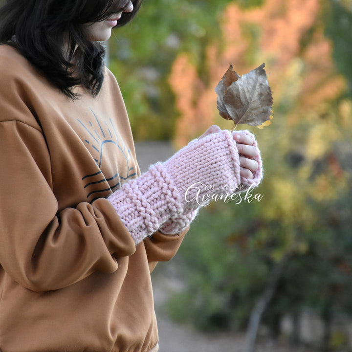 Chunky Fingerless Arm Warmers | THE RAPIDS