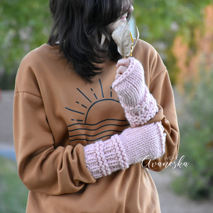 Chunky Fingerless Arm Warmers | THE RAPIDS