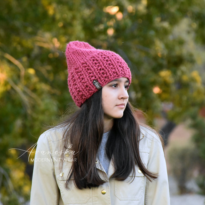 Woman's Chunky Woolen Knit Beanie Hat