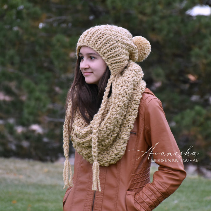 Woman's Knit Crochet Wool Winter Bulky Chunky Oversized Snood Hooded Scarf