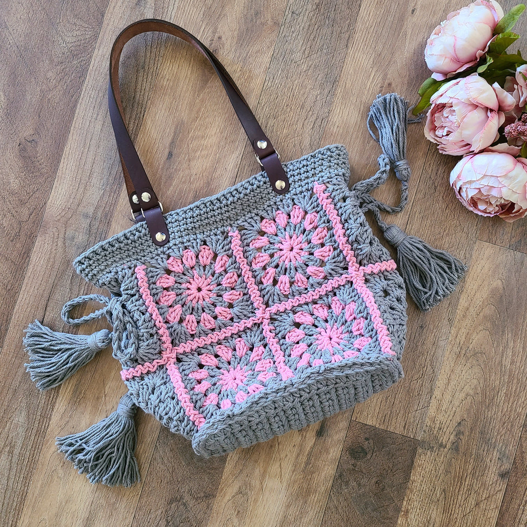 Crochet Granny Squares Purse | CLARA