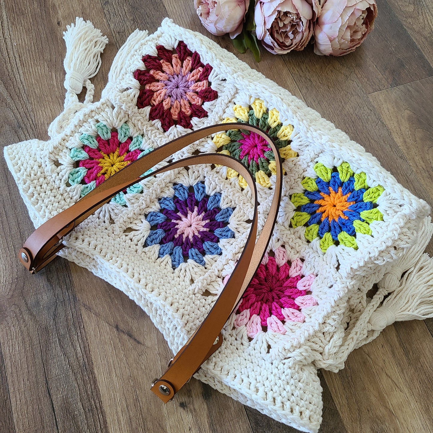 Crochet Granny Squares Shoulder Bag | BLANCHE
