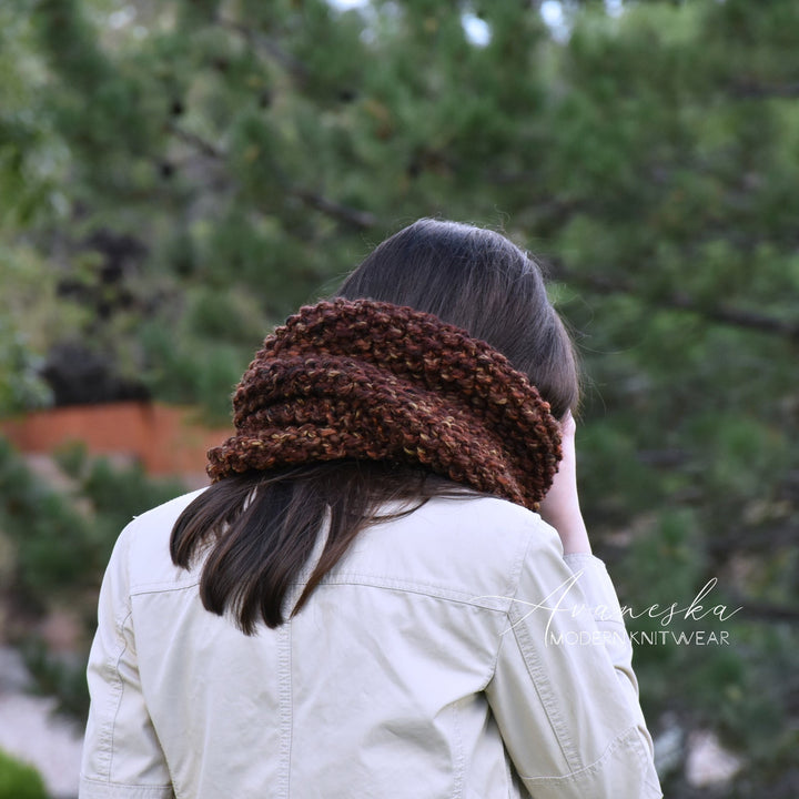 Woman's Knit Crochet Wool Winter Bulky Chunky Collar Scarf