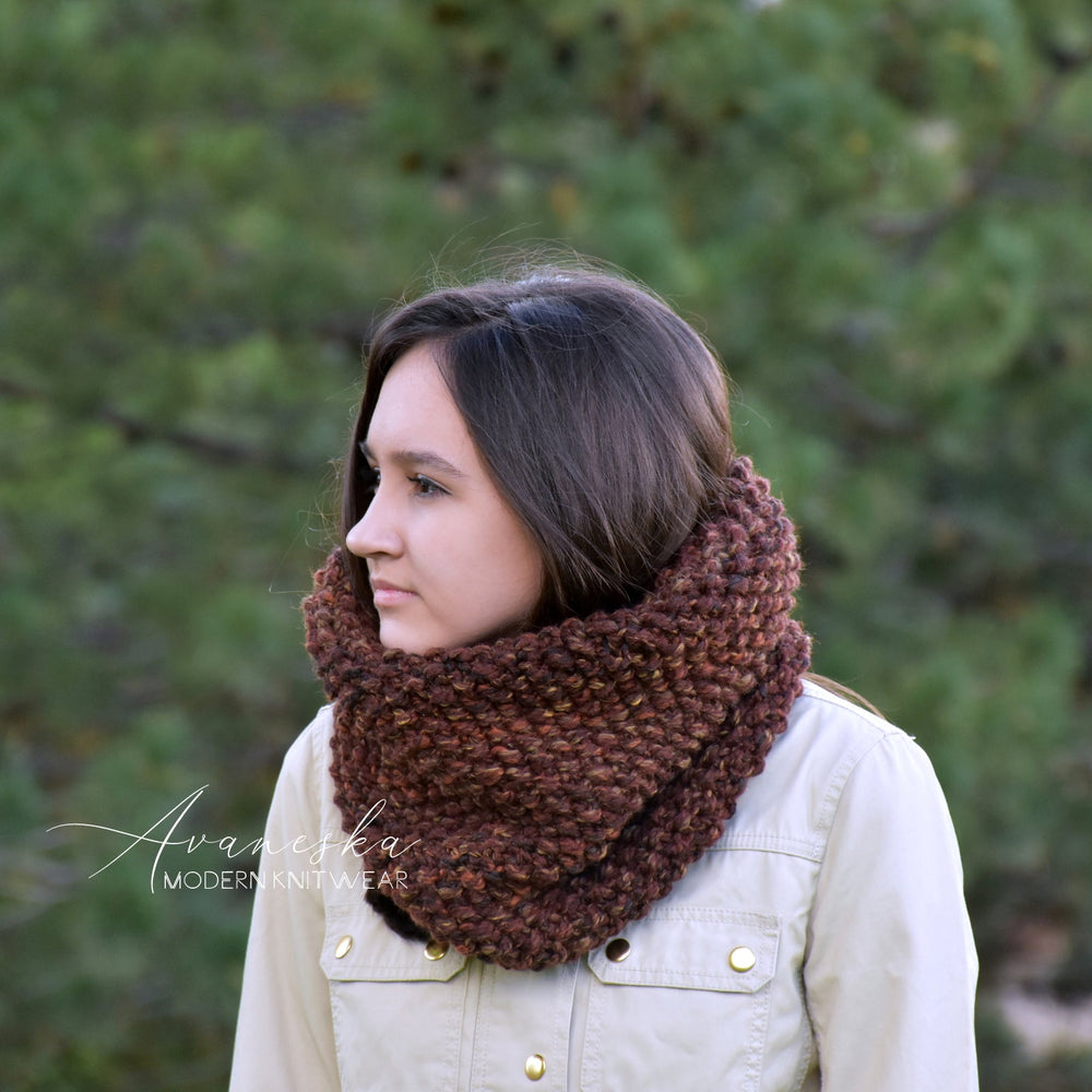 Woman's Knit Crochet Wool Winter Bulky Chunky Collar Scarf