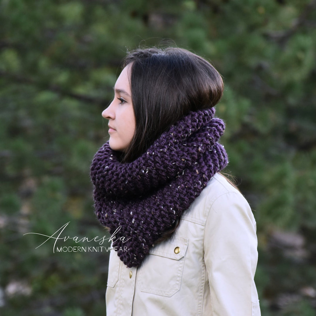 Winter Woolen Woman's Crochet Knit Chunky Bulky Scarf Cowl