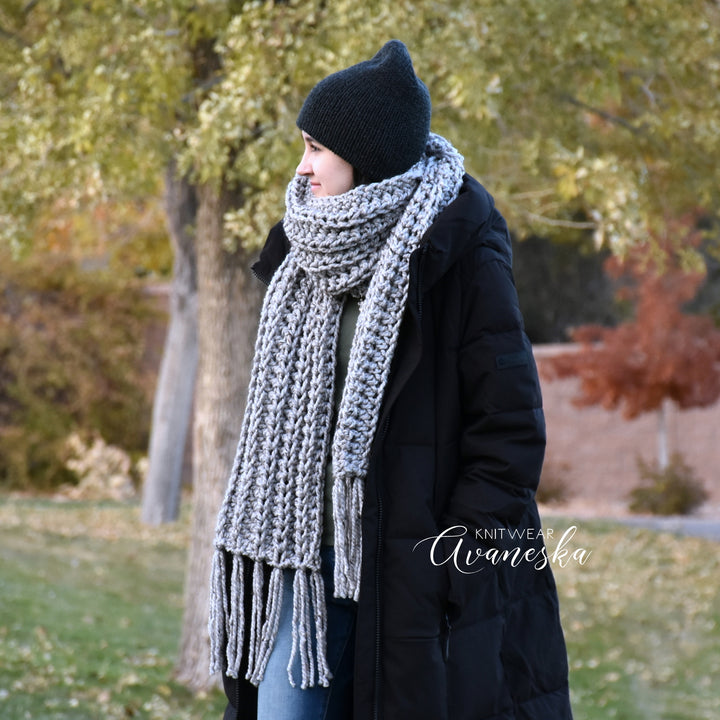 Chunky Classic Long Fringed Scarf | THE HUGH