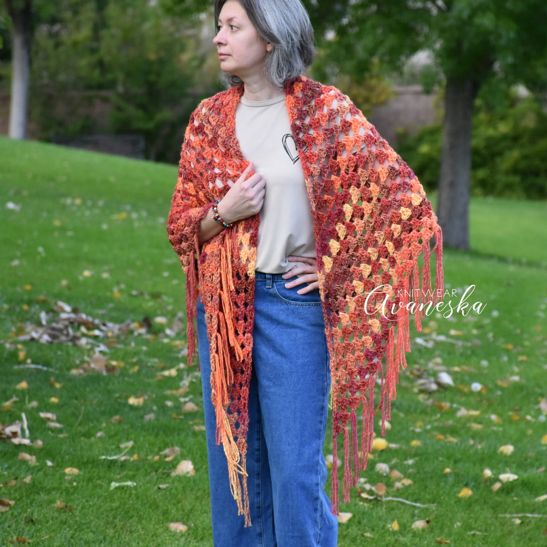 Woolen Triangle Fringed Shawl | La Carmella