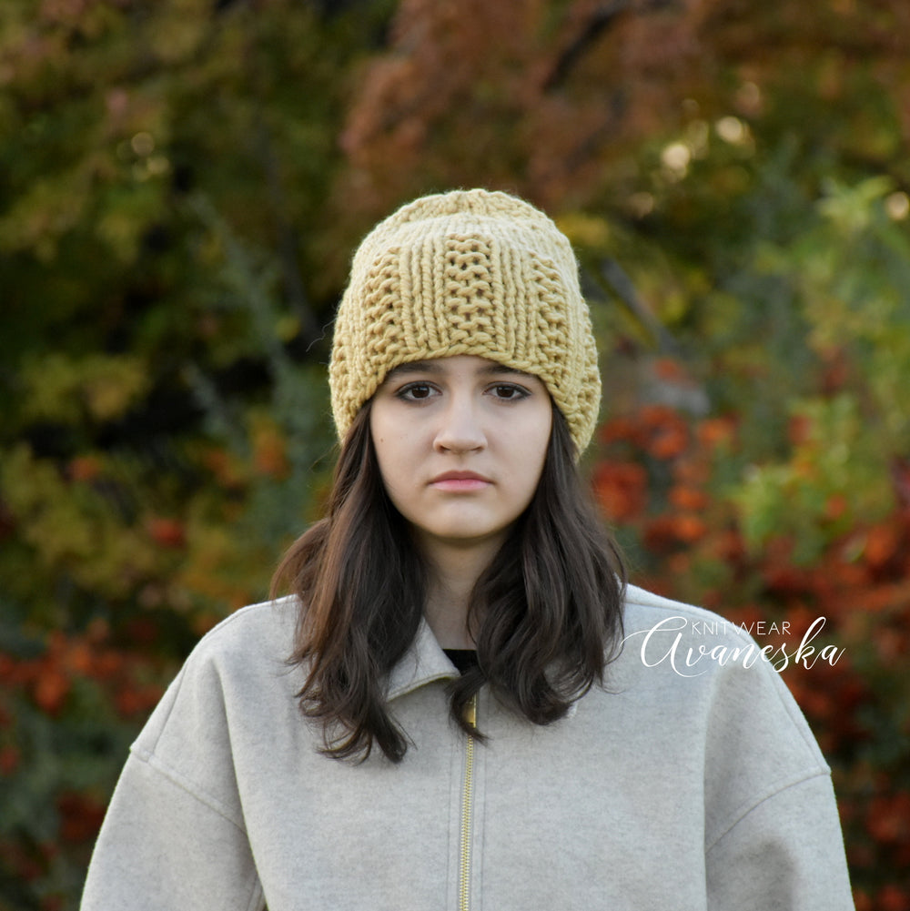 Crocheted chunky toque soft woolen cozy winter unisex