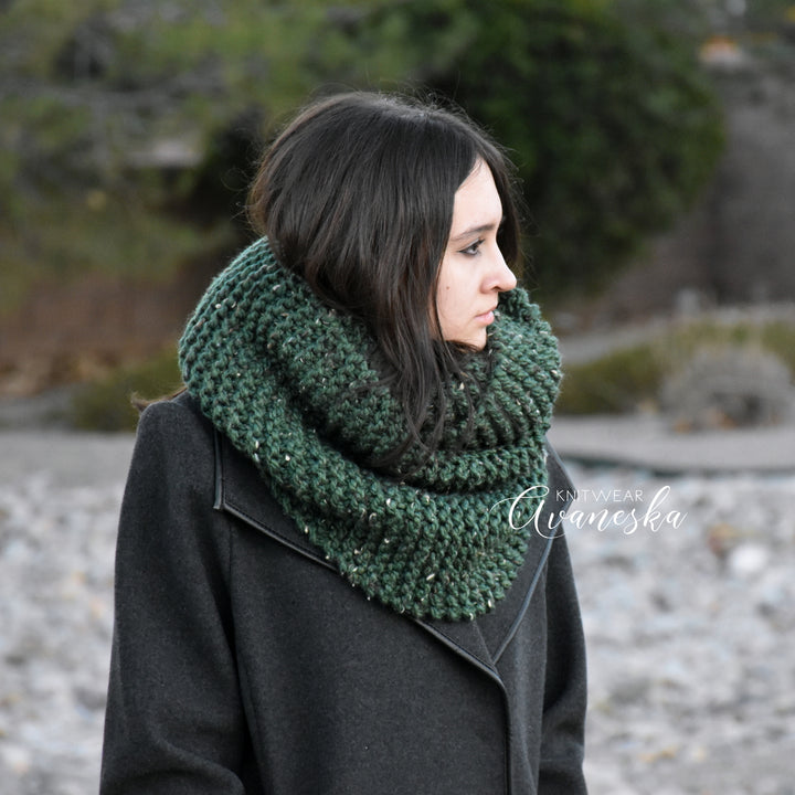 Chunky Infinity Scarf | THE GENEVA