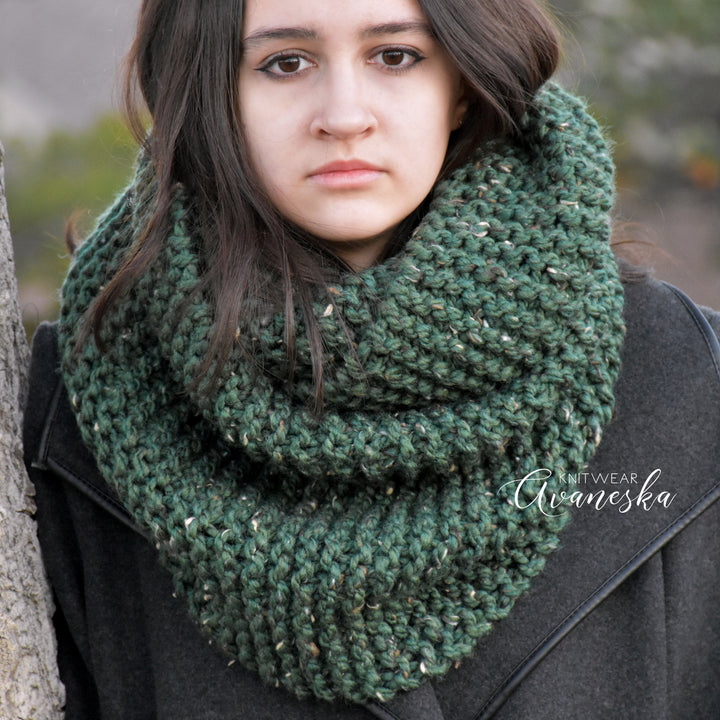 Chunky Infinity Scarf | THE GENEVA