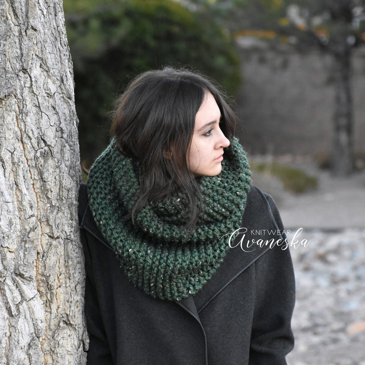 Chunky Infinity Scarf | THE GENEVA