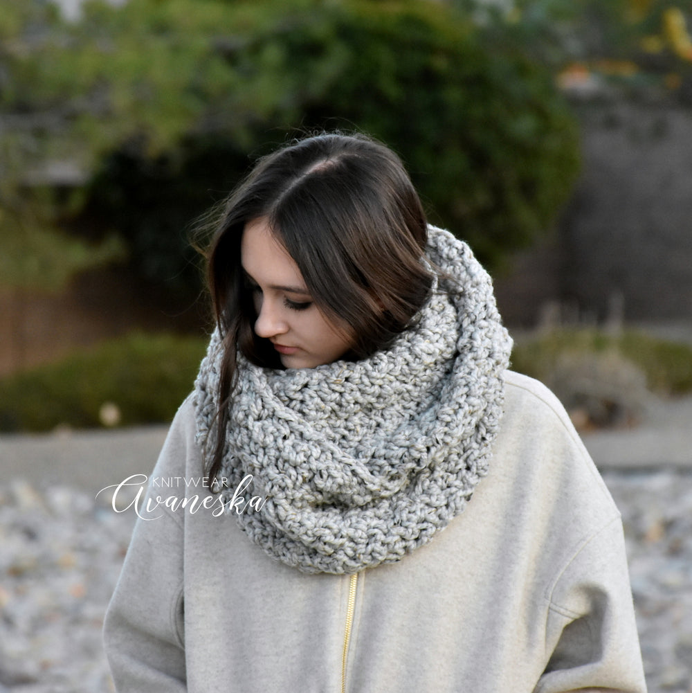 Gray chunky infinity scarf The Dublin handcrafted wool women winter