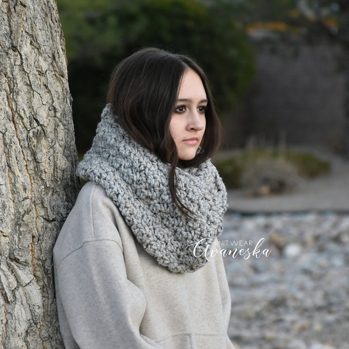 Chunky Infinity Scarf | THE DUBLIN
