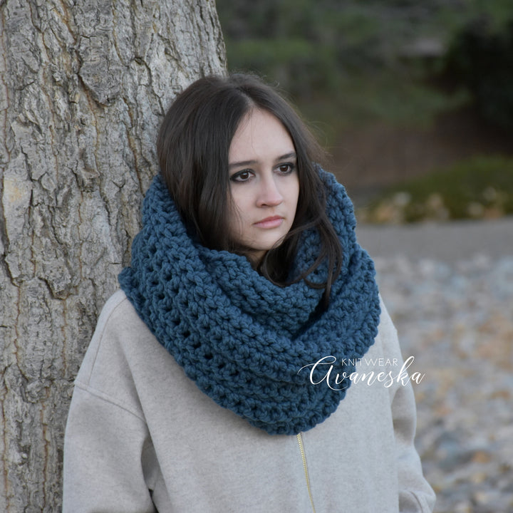 Chunky Infinity Scarf | THE HOUSTON