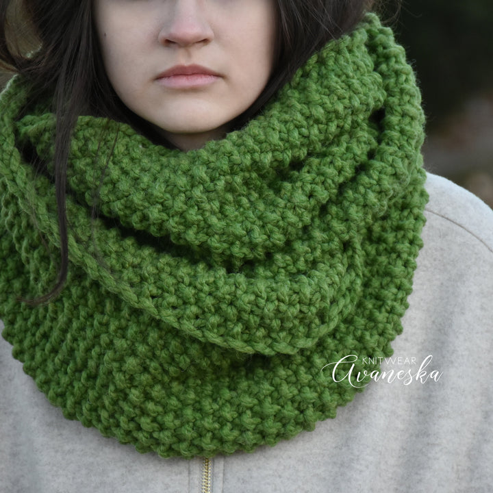 Chunky Infinity Scarf | THE BERN