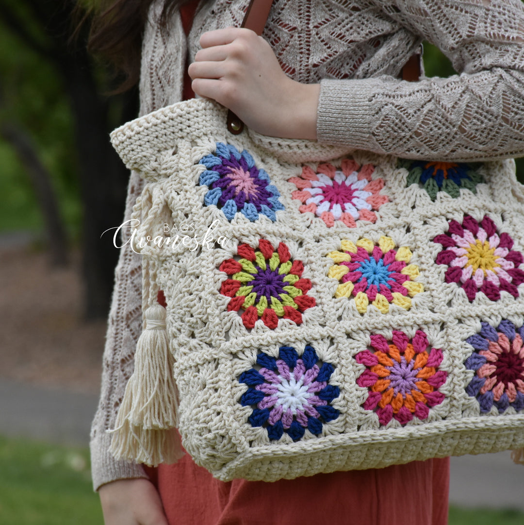Crochet Granny Squares Bag | DOLORES