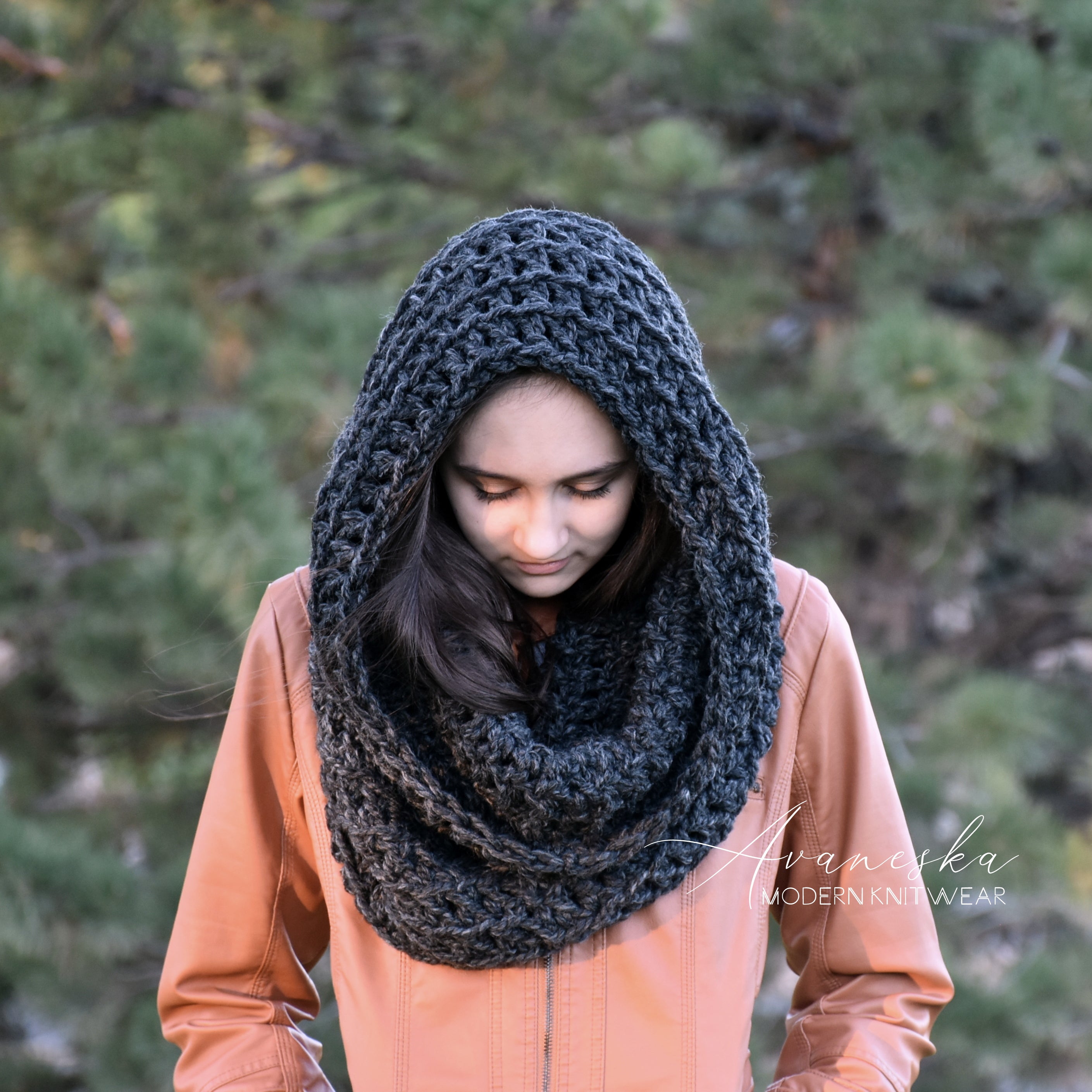 Oversized Chunky Scarf | THE MOSCOW – Avaneska Knitwear