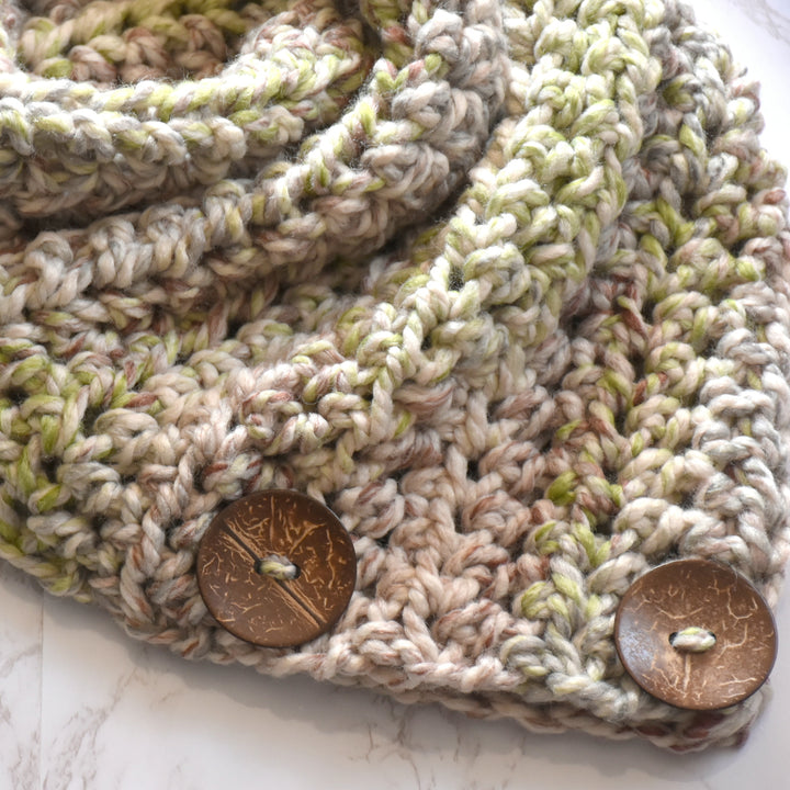 Chunky Buttoned Scarf | THE NORTH BAY