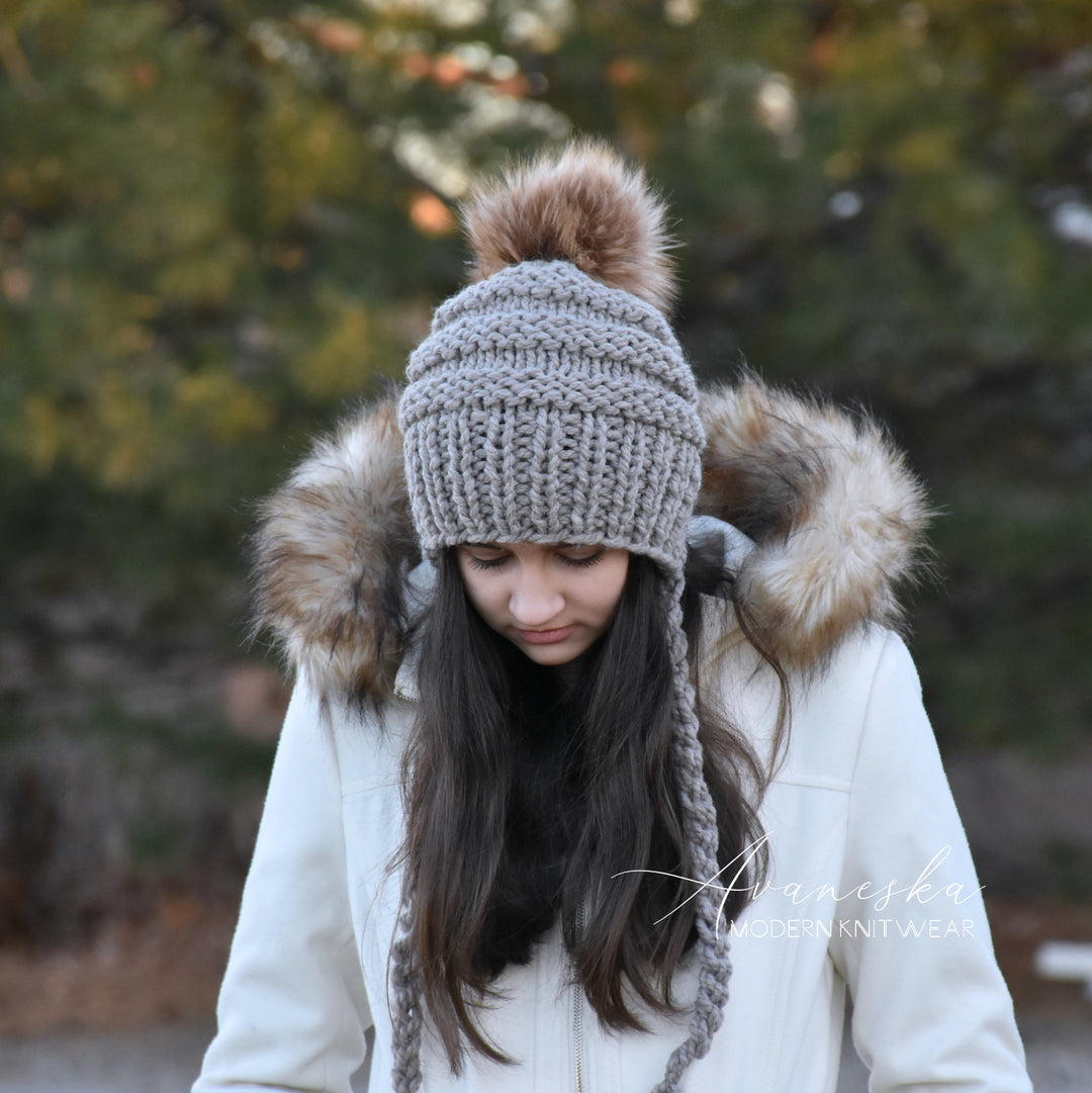 Knit Chunky Woolen Winter Bonnet Style Hat With Faux Fur Pom