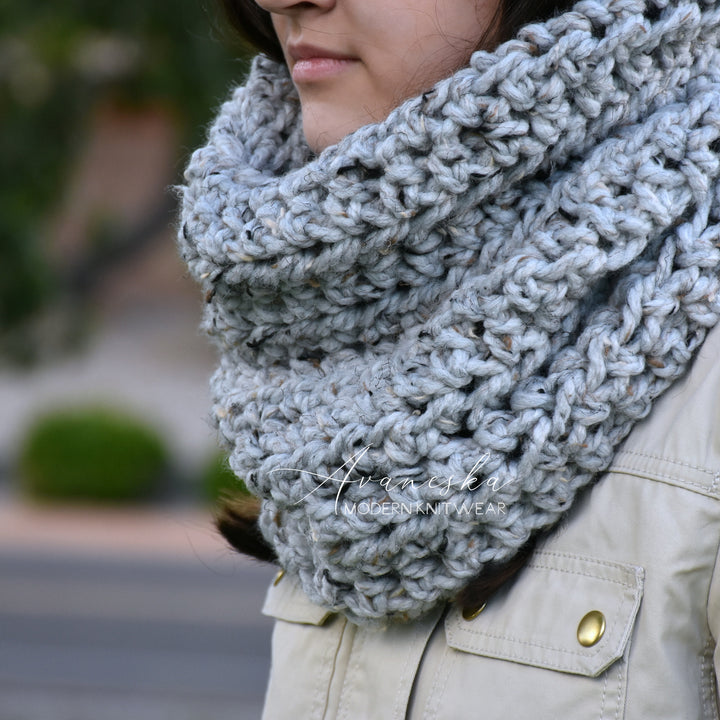 Knit Woolen Cowl Neck Warmer Scarf | THE LINCOLN